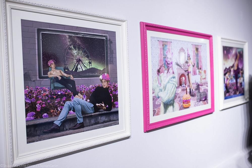 <p>Ženski klub Skupštine Crne Gore obilježava godinu dana postojanja, a likovnom izložbom, u galeriji "Centar", skreću pažnju i na položaj umjetnica</p>