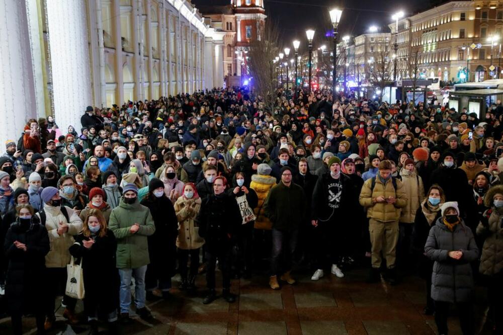 Protest u Sankt Peterburgu protiv ruske agresije na Ukrajinu, Foto: Reuters