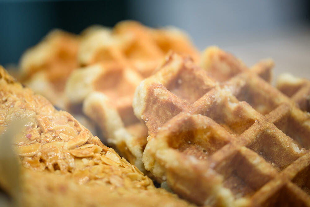 <p>Iz AROME su saopštili da su pored, značajnih popusta u periodu od 7. do 9. marta, za kupce pripremili razne poklone i druge cjenovne povoljnosti, a više informcija o tome može se naći <a href="https://aromamarketi.me/aroma-novosti/nova-aroma-na-staroj-adresi-mediteranska-bb-tc-plaza-budva/">ovdje.</a></p>