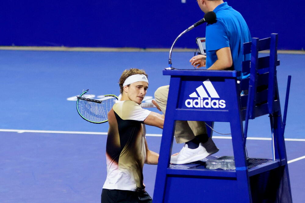 Zverev udara stolicu, Foto: Reuters