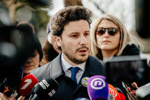 Abazović: Iniciraćemo uvrštanje femicida kao posebnog krivičnog...