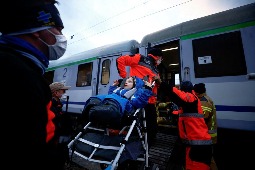 Juče je 20 bolesne ukrajinske djece vozom prebačeno u Poljsku