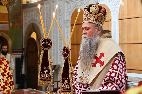 Joanikije: Događaji u Ukrajini su posljedice bezbožništva, i Crna...