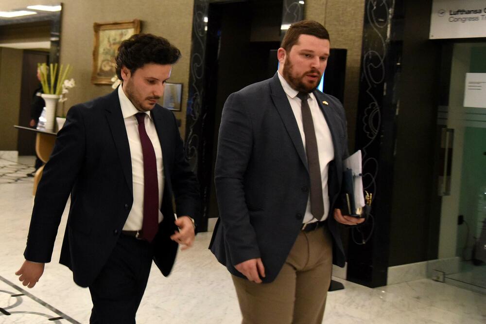 Abazović i Mikić nakon današnjeg sastanka, Foto: Boris Pejović