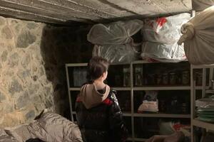 Sirijac koji je pretvorio podrum u sklonište u Kijevu