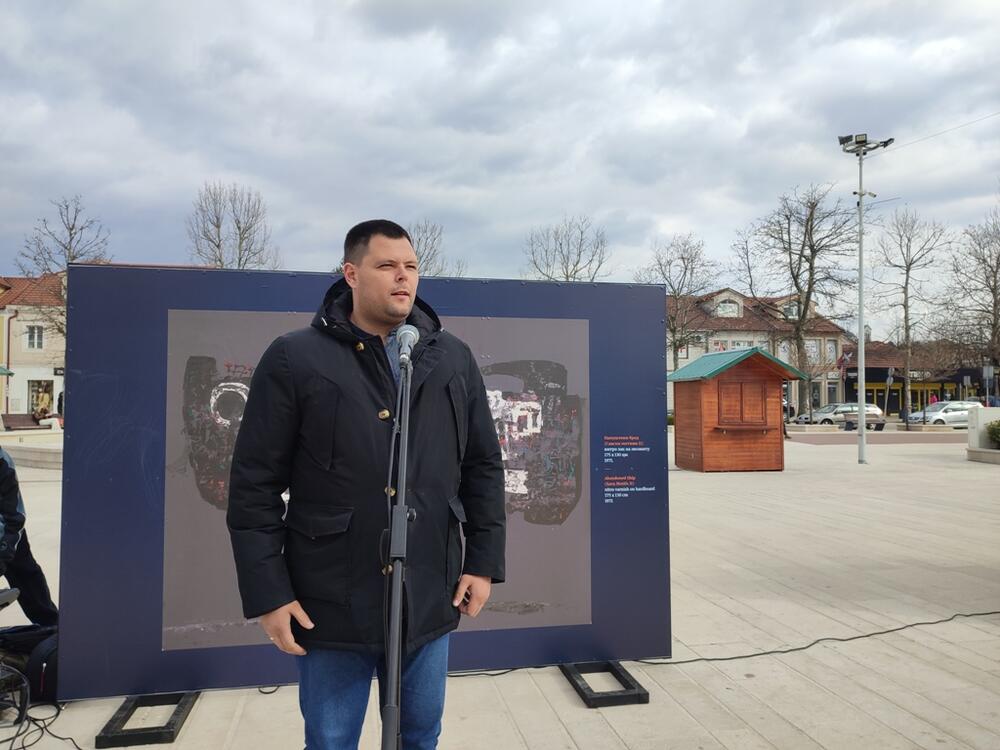 <p>U organizaciji Opštine Nikšić i JU Muzeji i galerije, a u saradnji sa Kućom legata Petra Lubarde iz Beograda, predstavljena su djela iz umjetnikove faze nakon Drugog svjetskog rata</p>