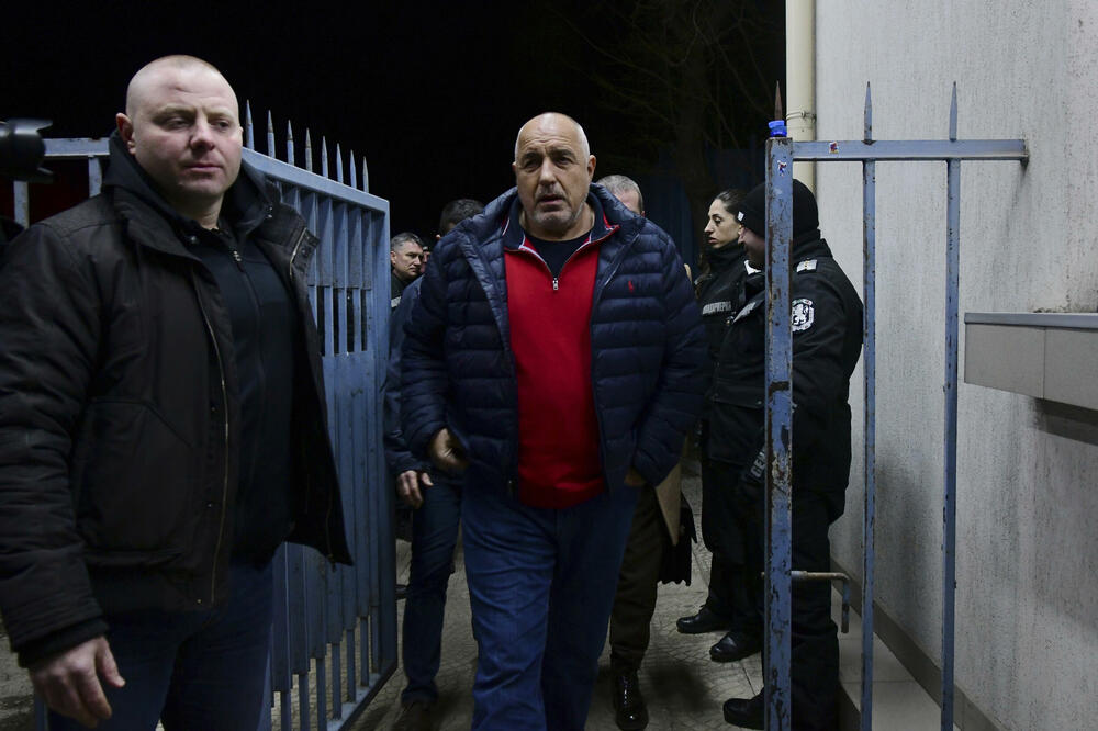 Borisov izlazi iz pritvora, Foto: Beta/AP