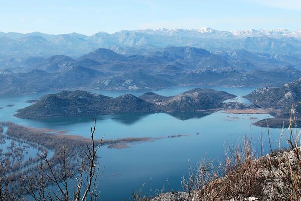 Kad sunce grane: Selo Prevlaka