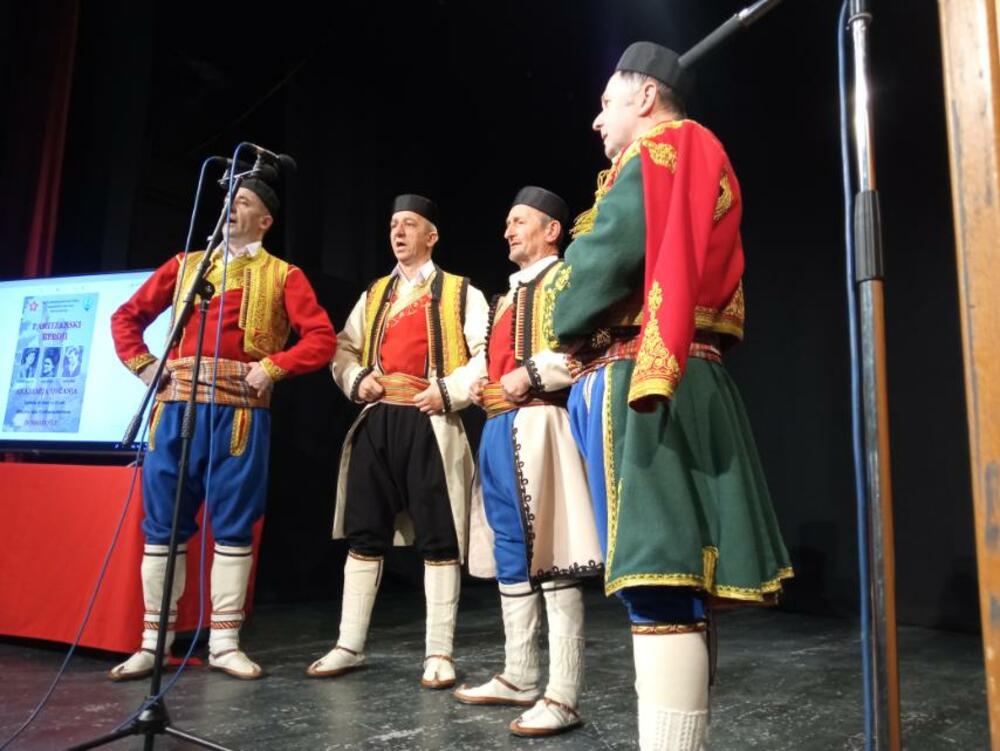 <p>„Smrt nacizmu, jer se nacizam pojavljuje sada, kao i 1941. godine“</p>