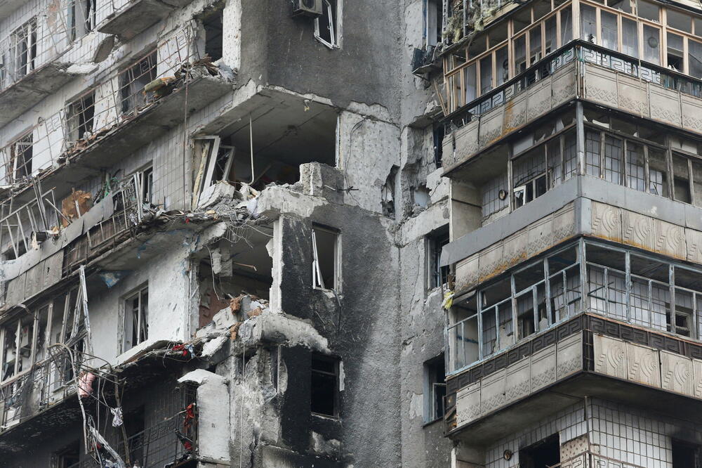 Zgrada u Mariupolju, Foto: Reuters