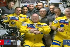 Da li je boja uniforme ruskih kosmonauta podrška Ukrajini
