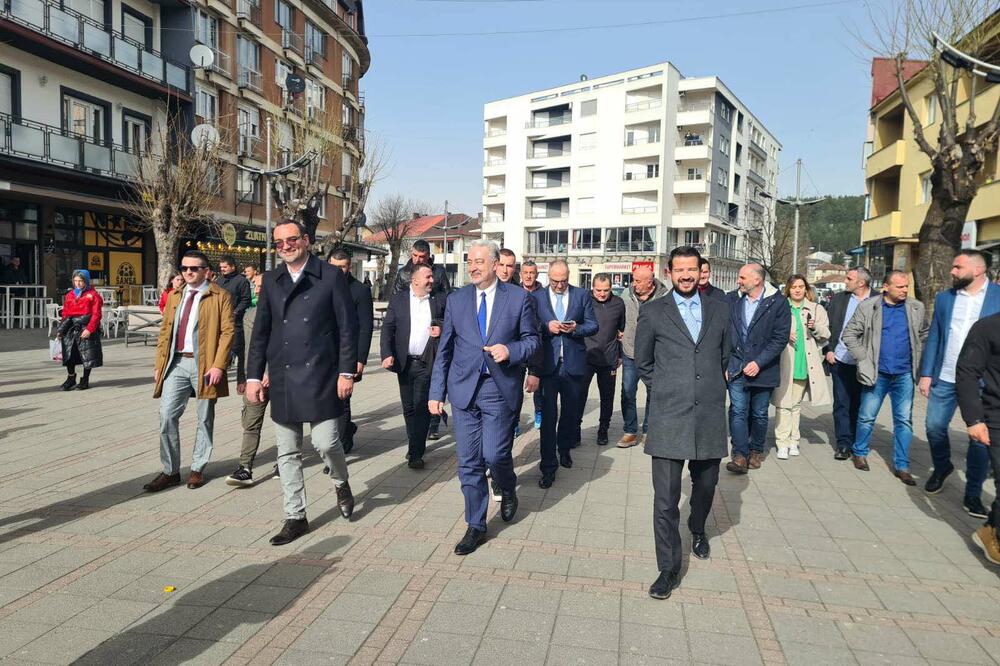 Premović sa Krivokapićem i Milatovićem nedavno u Beranama, Foto: Tufik Softić