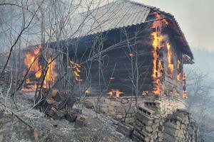 Kolašin: Požari u nekoliko sela, iz SZS apeluju na vlasnike...