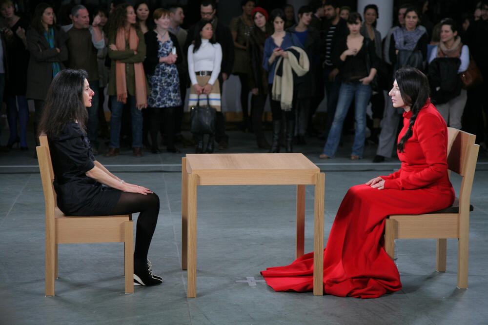 Kultni performans "Umjetnik je prisutan" iz 2010. godine, Foto: MoMA