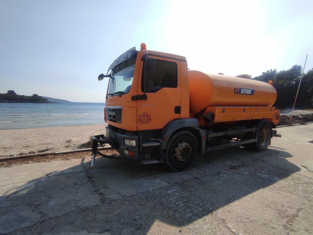 bager Plavi horizonti