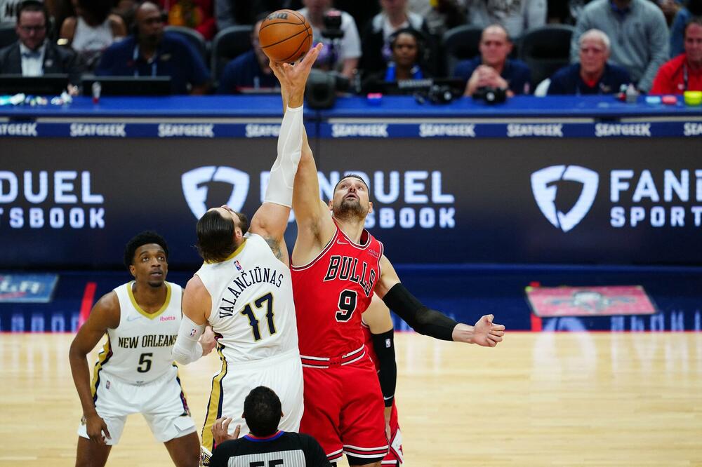 Vučević i Valančijunas, Foto: USA TODAY Sports