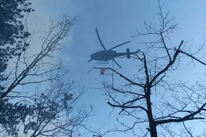 Helikopteri Vojske gase požare na kolašinskoj teritoriji