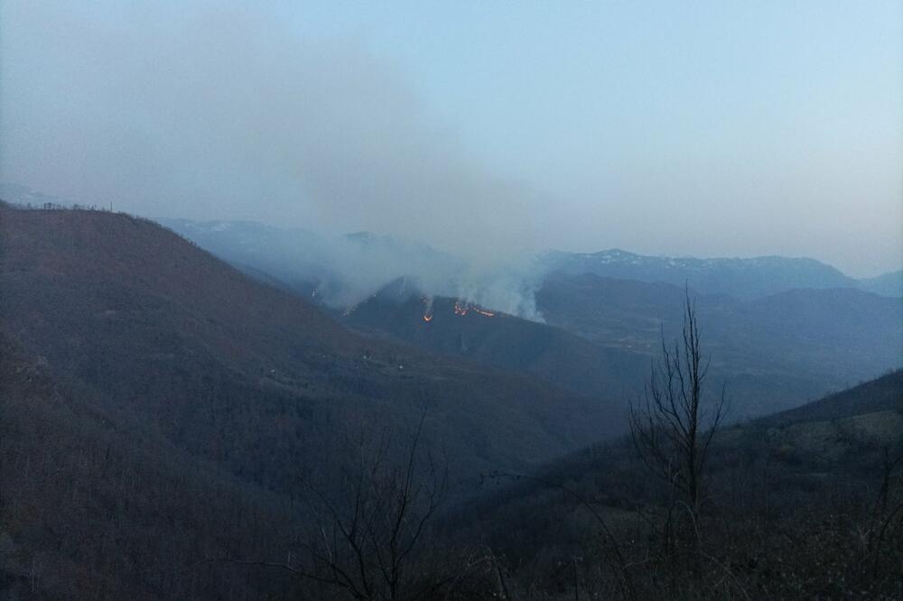 Požar u selu Bare, Foto: SZS Kolašin