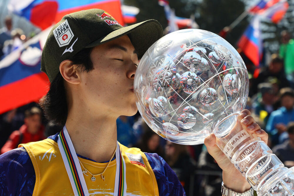 Kobajaši je daleko od najboljih sezona ali blista kod kuće, Foto: Reuters