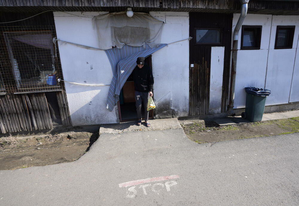 Hasib Karizada u izbjegličkom centru 'Krnjača' kod Beograda