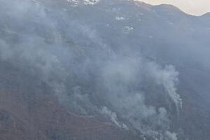 Požari aktivni na više lokacija na teritoriji Kolašina