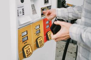 Cijene benzina rastu i u SAD: U Meksiko po jeftinije gorivo