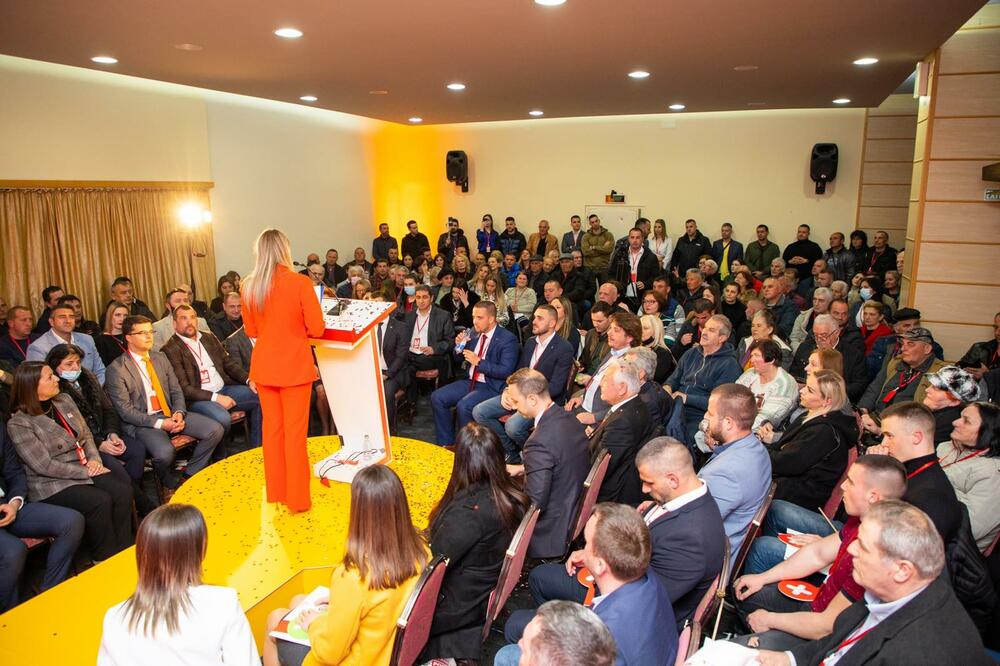 Sa održane konvencije, Foto: Demokratska Crna Gora