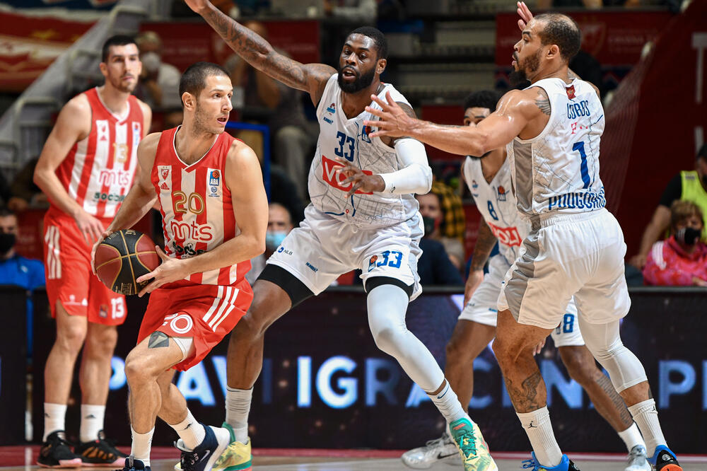 Detalj sa prvog ovosezonskog meča, odigranog u "Pioniru", Foto: Admiralbet ABA league / Dragana Stjepanović