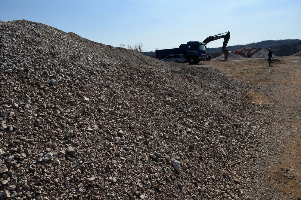 Radovi u Piperima, Foto: Luka Zeković