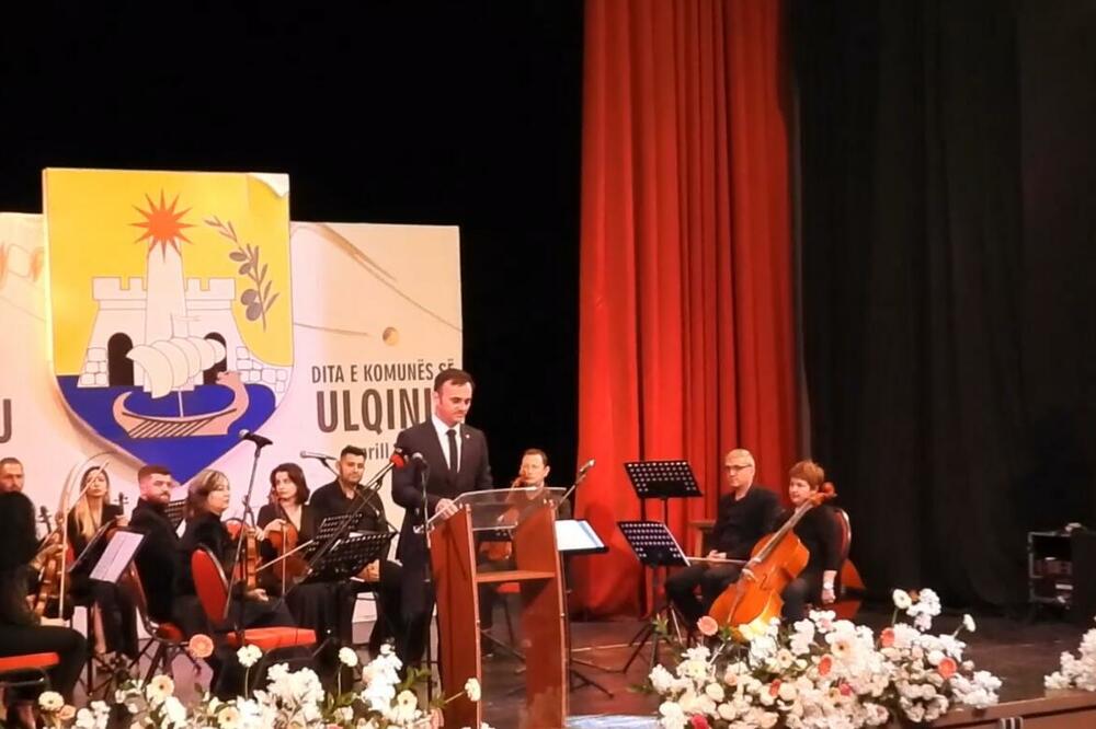 Sa svečanosti, Foto: Mediabiro