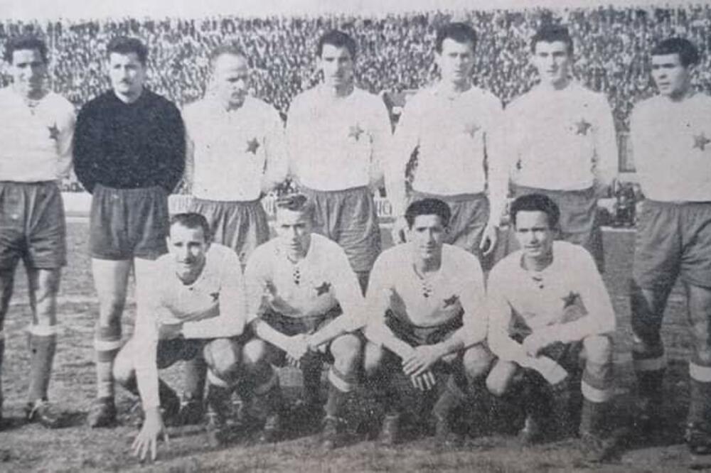 Splitski “Hajduk”: drugi slijeva, stoji, Vladimir Beara; u donjem redu, drugi slijeva, Bernard Vukas; oba standardni reprezentativci, Foto: Privatna arhiva