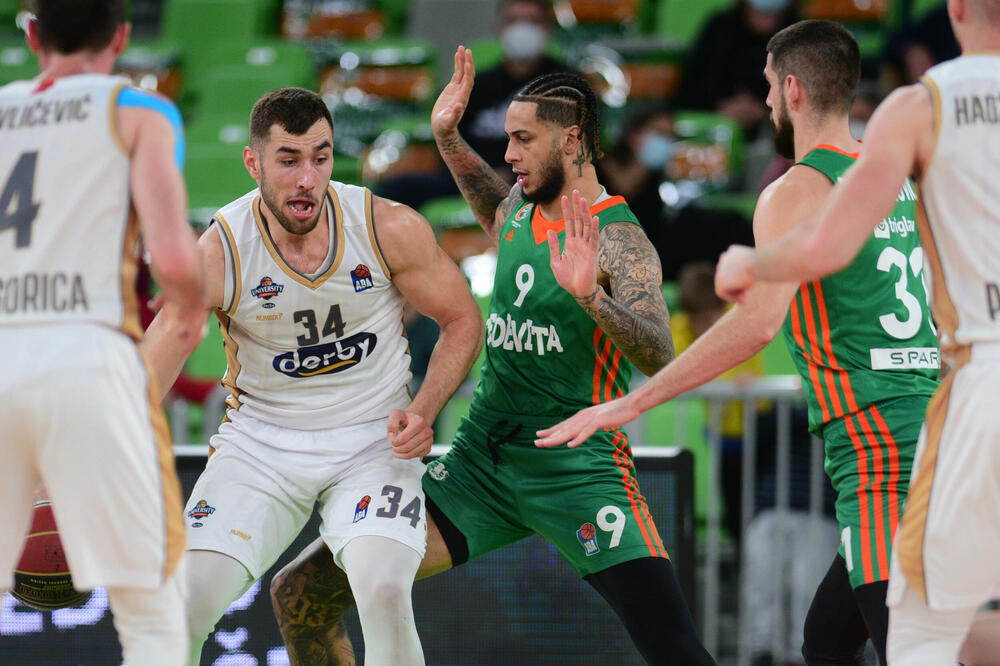 Kenan Kamenjaš na prvoj utakmici sa  Cedevita Olimpijom, Foto: Martin Metelko/Cedevita Olimpija
