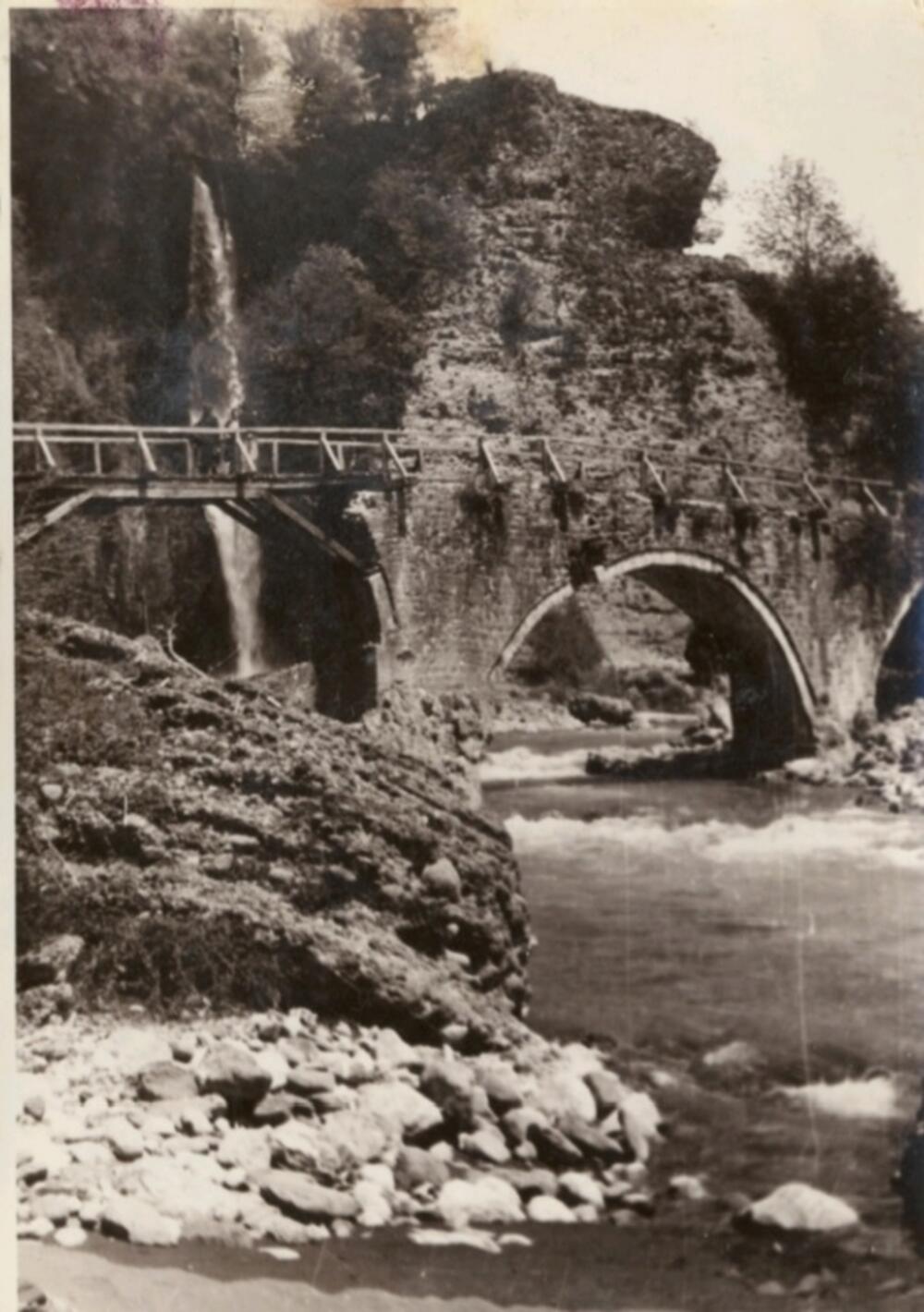 Kaluđerov most