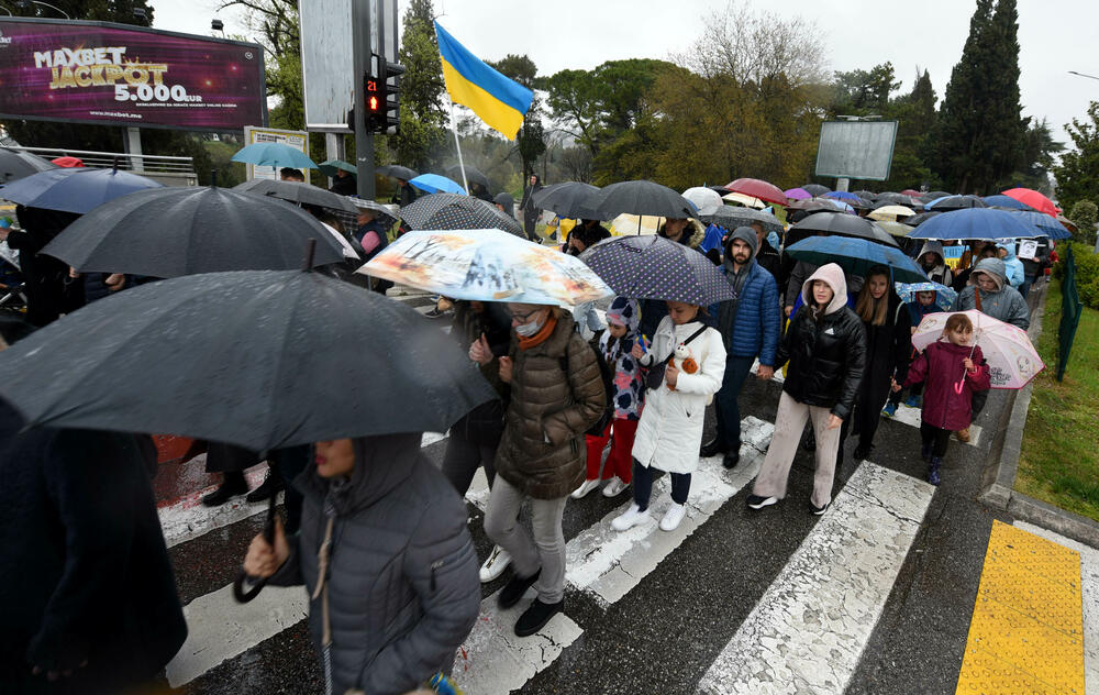 <p>"Treba da podsjećamo veću crnogorsku javnost o tome šta se dešava u Ukrajini, da skrećemo pažnju i zvaničnoj Crnoj Gori i Podgorici na sva dešavanja u Ukrajini, tj zločine koje čine Rusija", kazala je Fijalka</p>