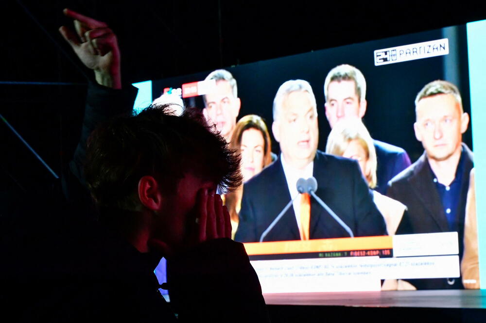 Pristalica opozicije reaguje nakon saopštenja rezultata