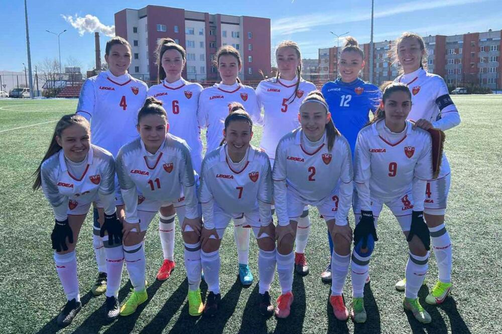 Ženska omladinska fudbalska reprezentacija Crne Gore, Foto: FSCG