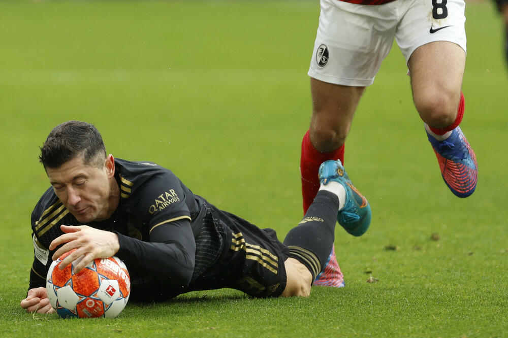 Bavarci ne žele da se odreknu poljske "gol mašine", Foto: Reuters