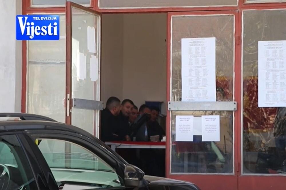 Sa biračkog mjesta broj pet, Foto: Screenshot/TV Vijesti