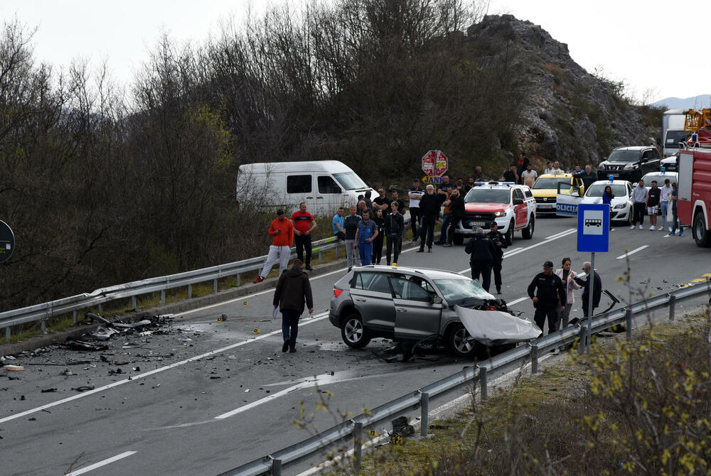 <p>Uviđaj je trajao satima</p>