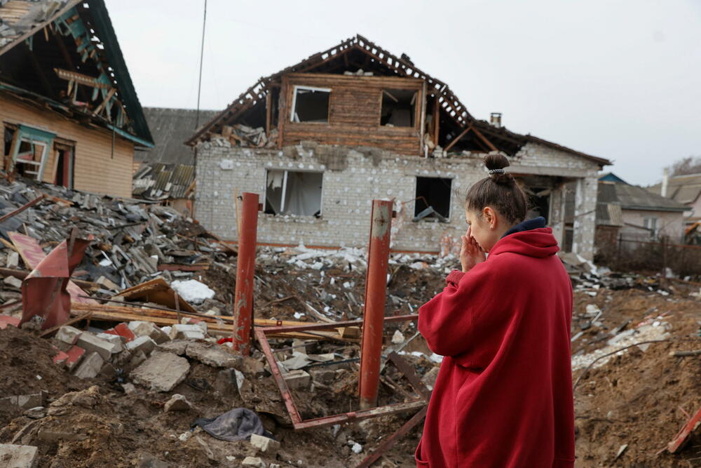 <p>Novinarka BBC Jogita Limaje navodi da su vidjeli stambene kvartove koji su bukvalno sravnjeni</p>