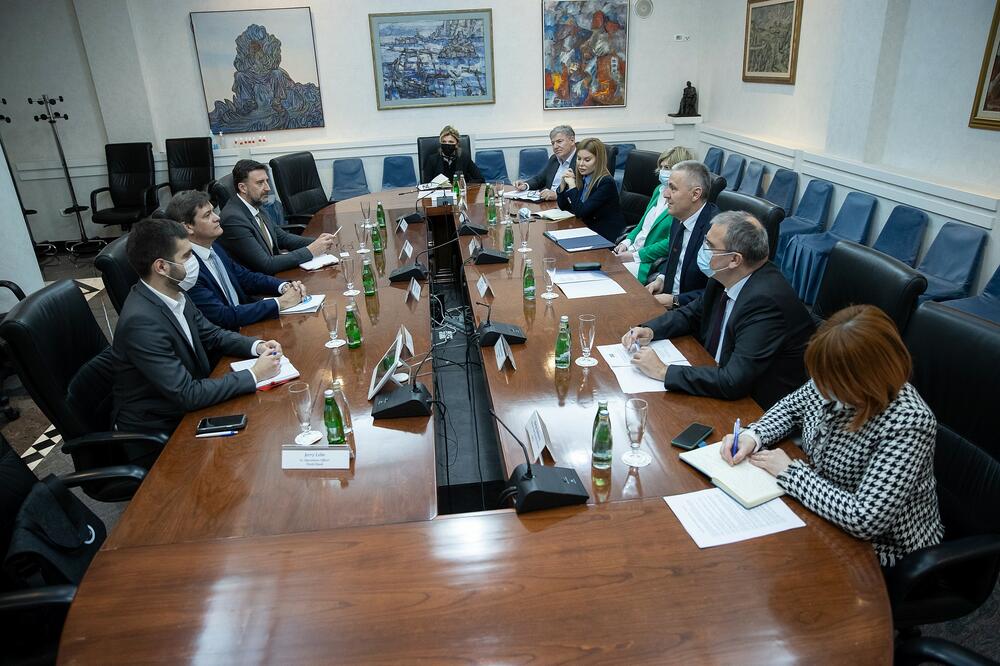 Sa sastanka, Foto: CBCG