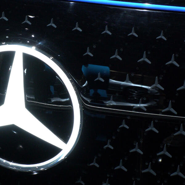 Mercedes recalled 341.000 vehicles due to fire hazard