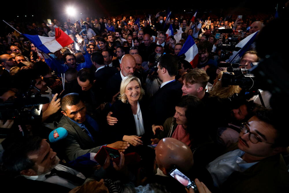 Marin le Pen sa pristalicama