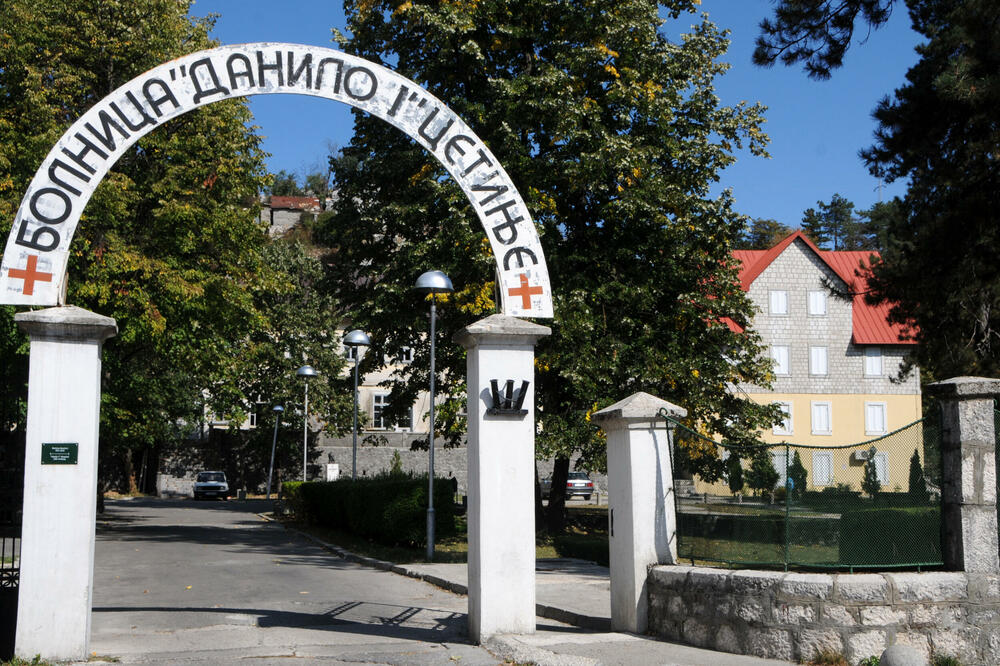 Bolnica “Danilo I” na Cetinju, Foto: Boris Pejovic