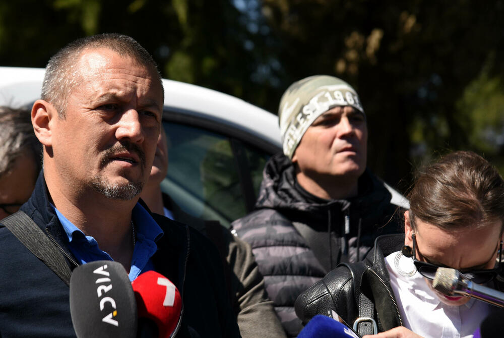 <p>"Prođe i godina, a od obećanja ništa", kazala je jedna od predstavnica radnika Dubravka Đurić</p>