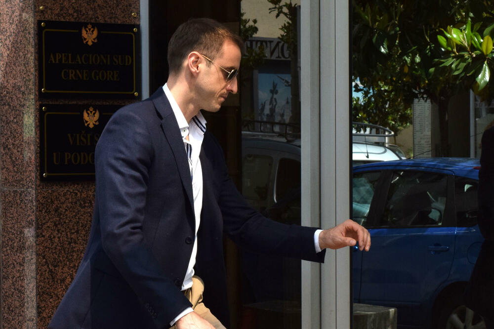 Ako misle da nešto nije u skladu sa zakonom, neka rade što misle da treba: Obradović, Foto: Luka Zeković