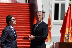 Đukanović o manjinskoj vladi: Razliku između 14, 16 i 19, pa do...