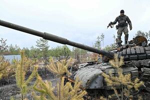 Zašto ruska vojska gubi mnogo tenkova u ratu: Napredno naoružanje...
