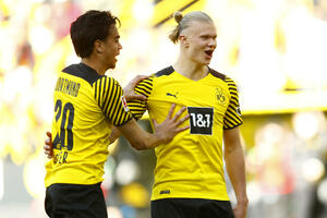 Furiozna Borusija, Herta pobjegla iz zone ispadanja