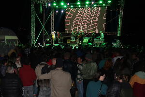 Olujna bura prigodno otvorila prvi tivatski "Festival vjetra"